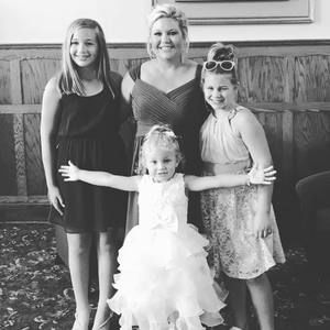 Meet your Posher, Caron